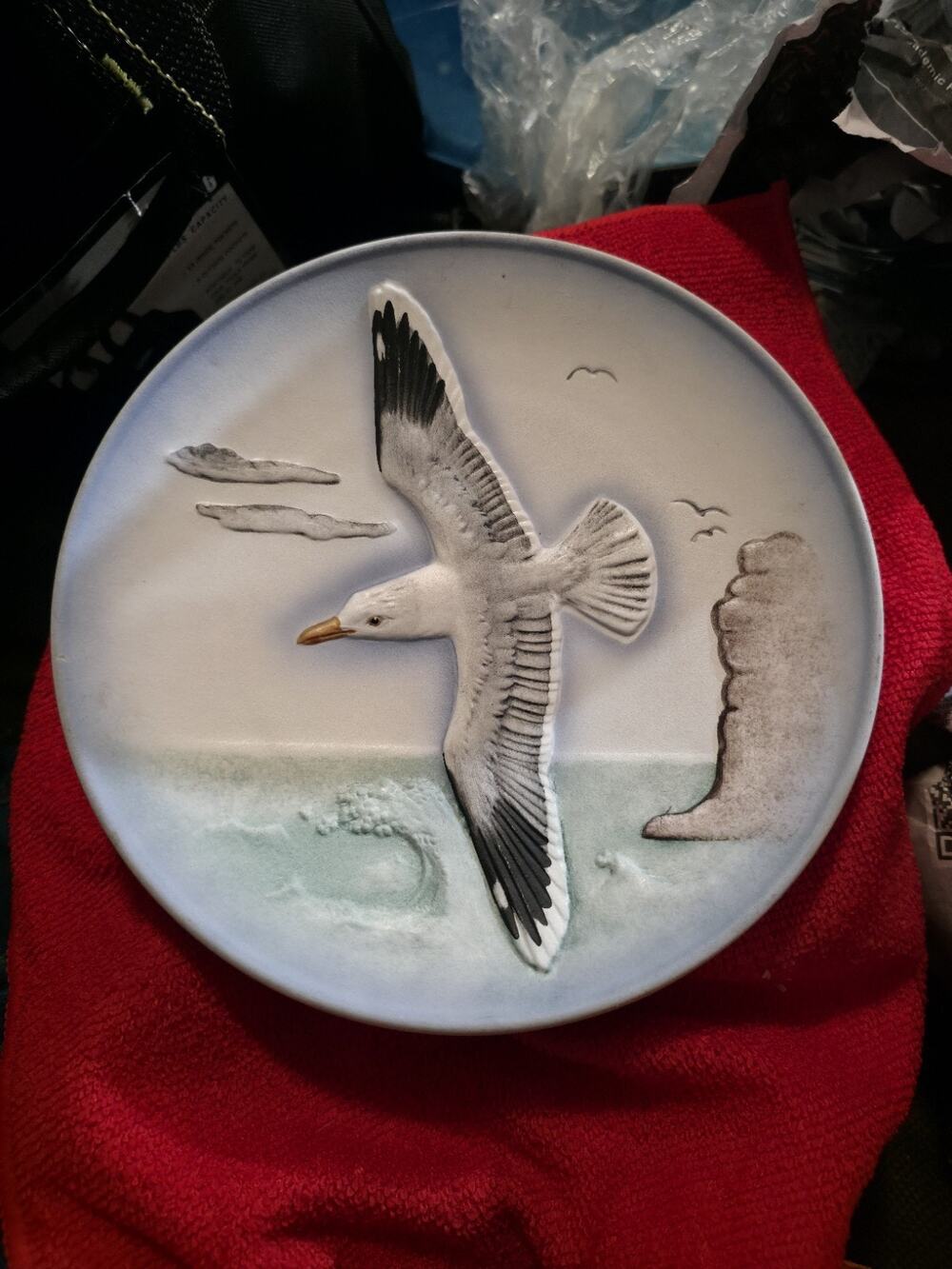 VINTAGE GOEBEL PORCELAIN WILDLIFE PLATE NO. 5 SEA GULL TMK5 1977 GERMANY Sailing
